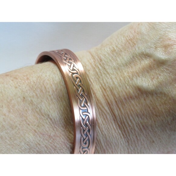 Celtic Knot Magnetized Natural Copper Bracelet NWOT  Health item Holistic - Picture 11 of 13